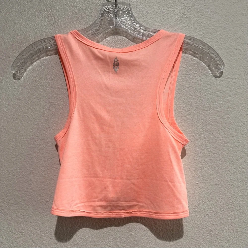 NWOT Free People Movement Moon Top SZ XS - Picture 2 of 10